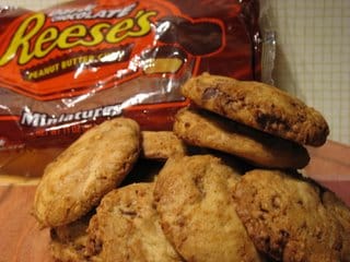 Dark Chocolate Reeses cookies