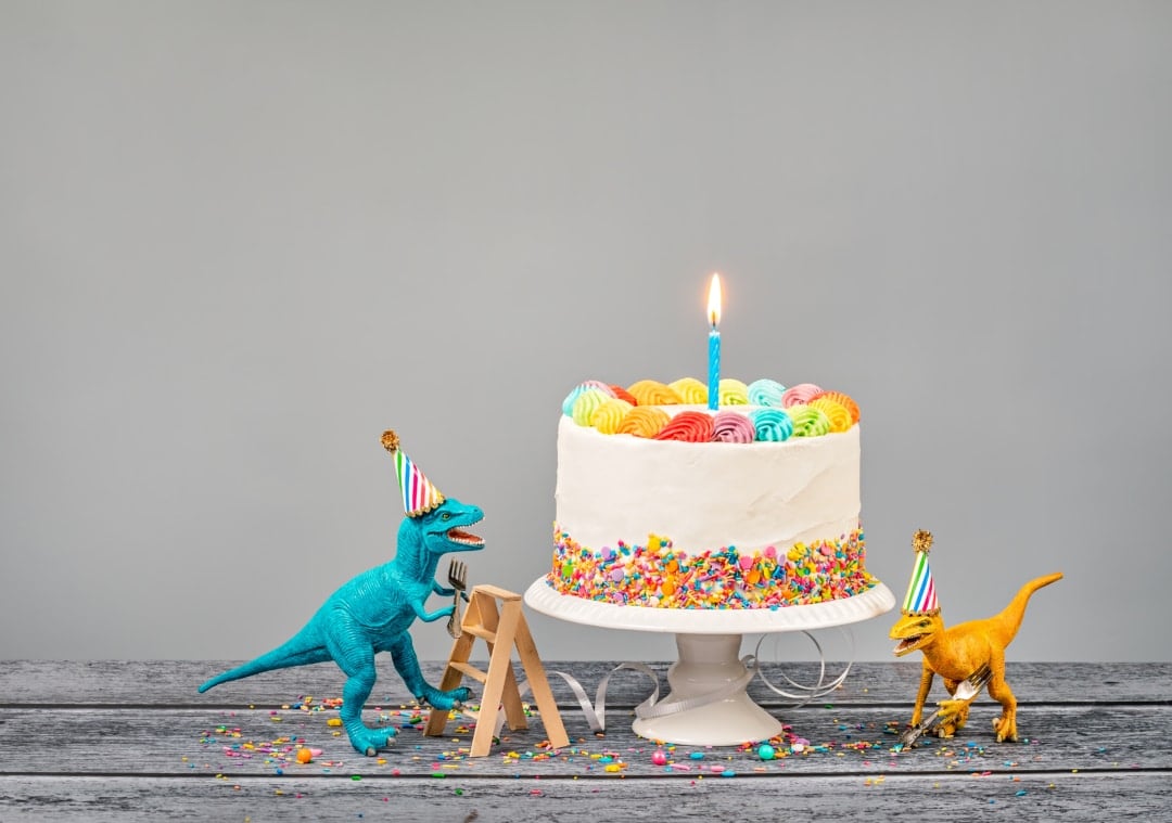 20 Dinosaur Birthday Party Ideas - Simple & Fun